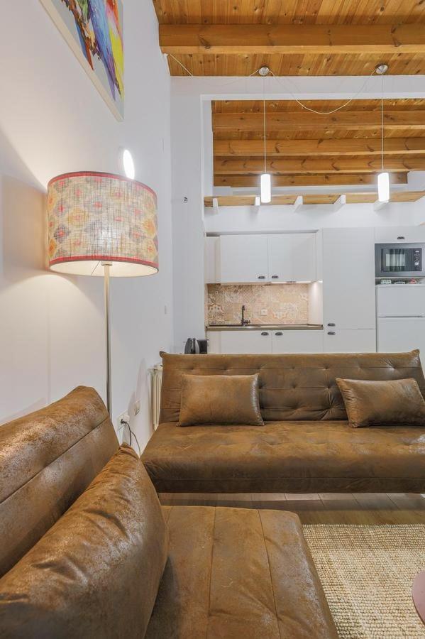 Alohamundi Castellar Apartment Seville Exterior photo
